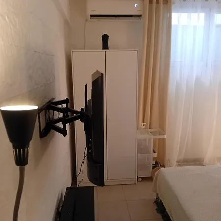 Vestige Basement Homestay *
