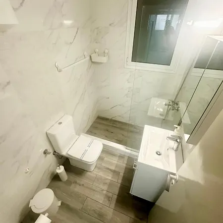 Homestay Vestige Basement Athens